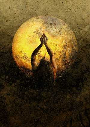 Donna che prega rivolta verso la Luna